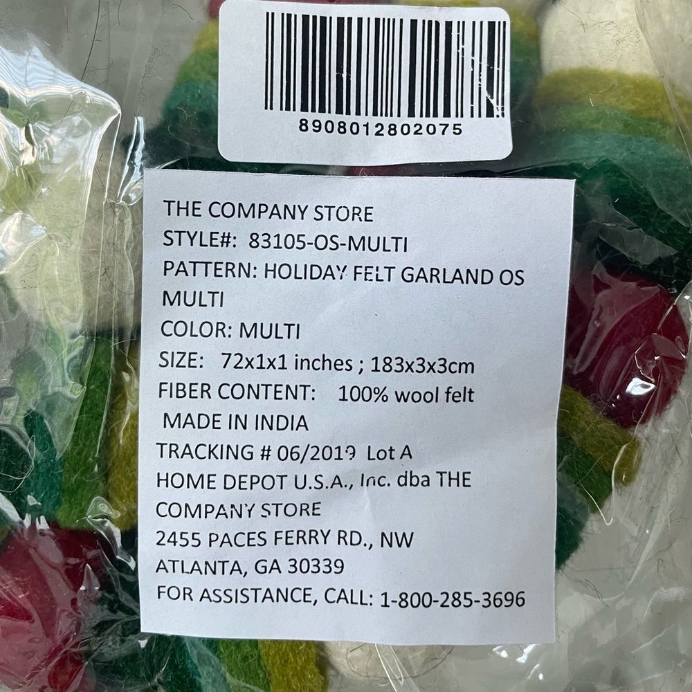 The Company Store NWT Christmas Holiday Wool Garland - Picture 4 of 5